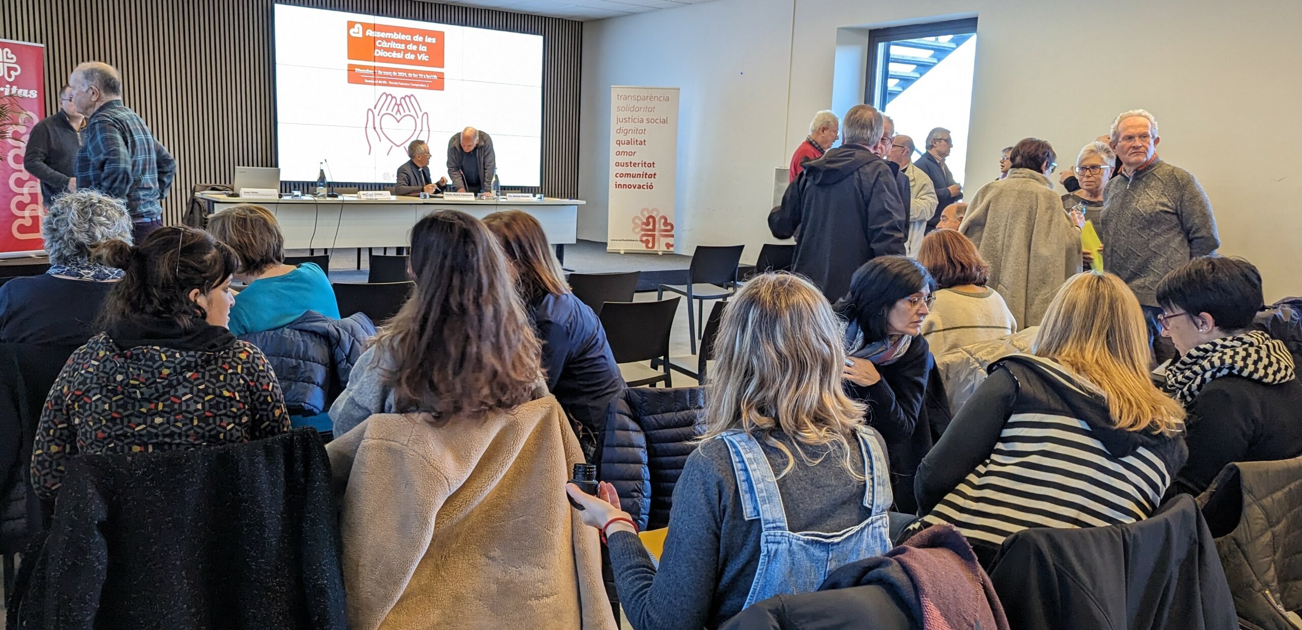 Les Càritas de la Diòcesi de Vic han celebrat una assemblea per aprovar